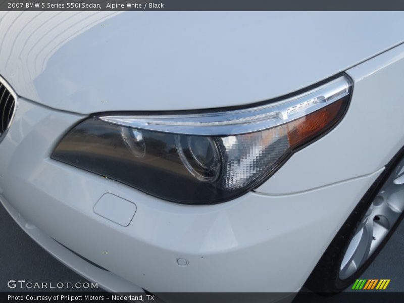 Alpine White / Black 2007 BMW 5 Series 550i Sedan