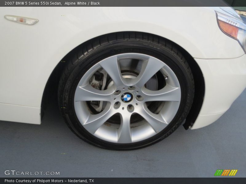 Alpine White / Black 2007 BMW 5 Series 550i Sedan