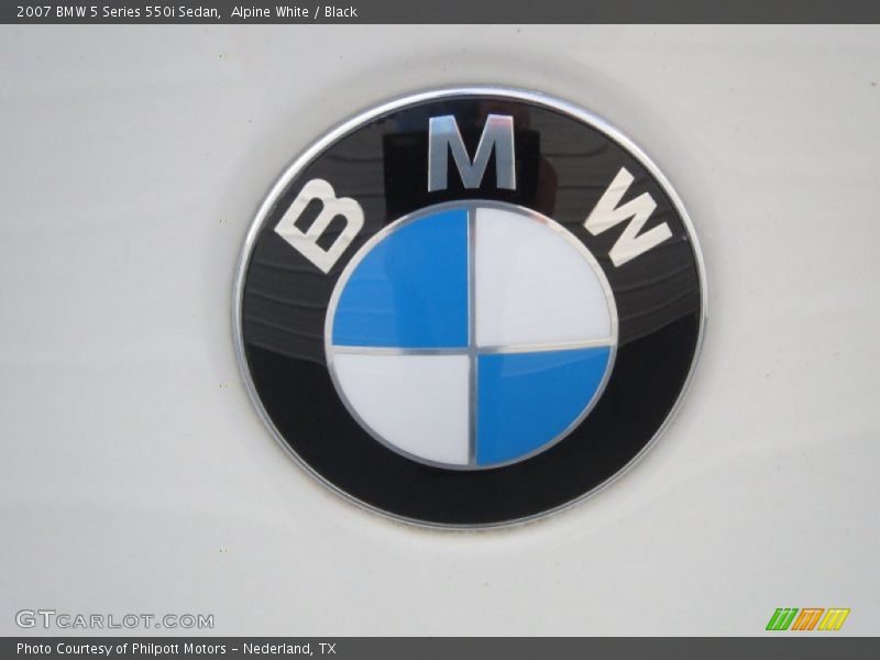 Alpine White / Black 2007 BMW 5 Series 550i Sedan