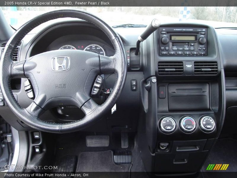 Pewter Pearl / Black 2005 Honda CR-V Special Edition 4WD