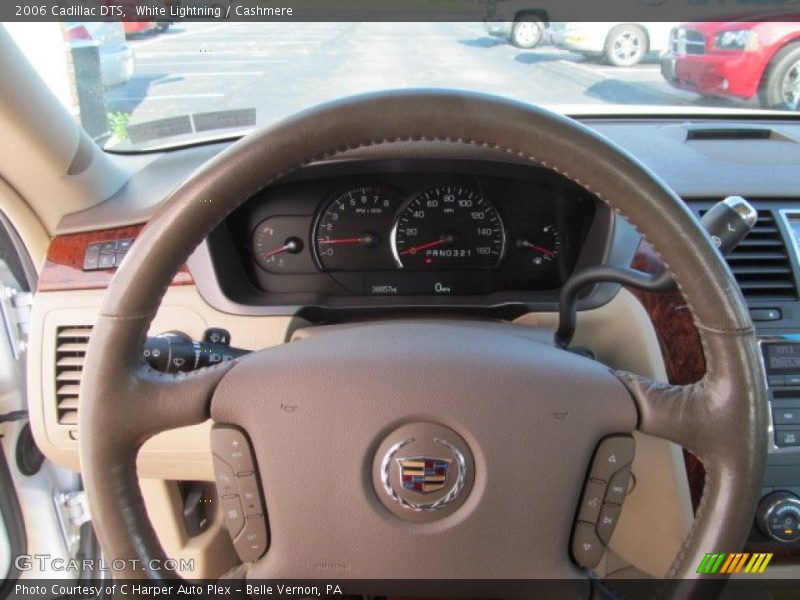 White Lightning / Cashmere 2006 Cadillac DTS