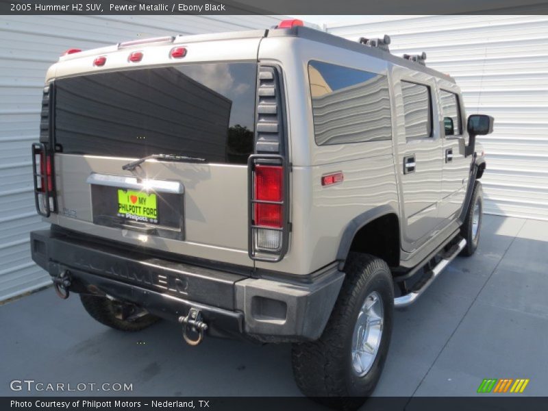 Pewter Metallic / Ebony Black 2005 Hummer H2 SUV