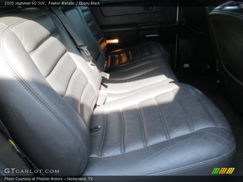 Pewter Metallic / Ebony Black 2005 Hummer H2 SUV