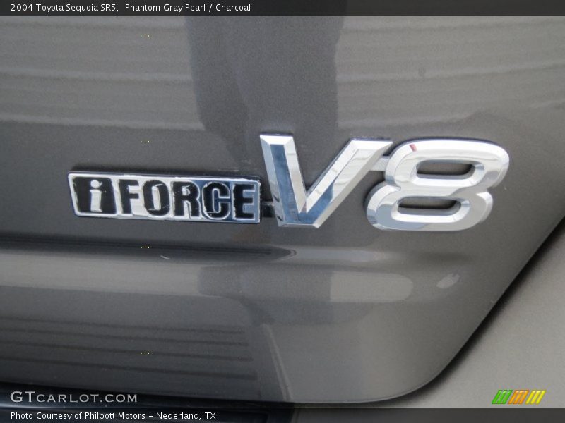 Phantom Gray Pearl / Charcoal 2004 Toyota Sequoia SR5