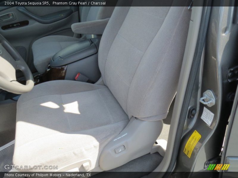 Phantom Gray Pearl / Charcoal 2004 Toyota Sequoia SR5