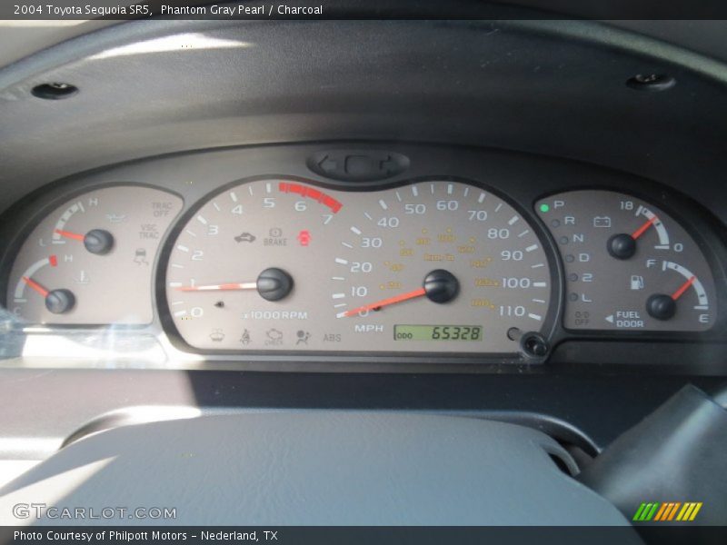 Phantom Gray Pearl / Charcoal 2004 Toyota Sequoia SR5