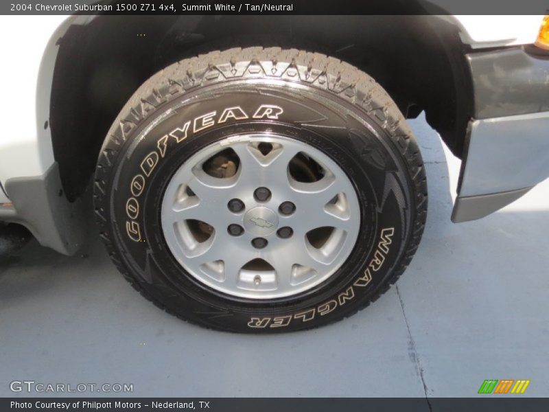 Summit White / Tan/Neutral 2004 Chevrolet Suburban 1500 Z71 4x4