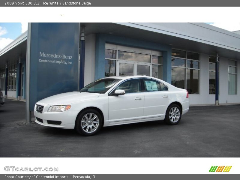 Ice White / Sandstone Beige 2009 Volvo S80 3.2