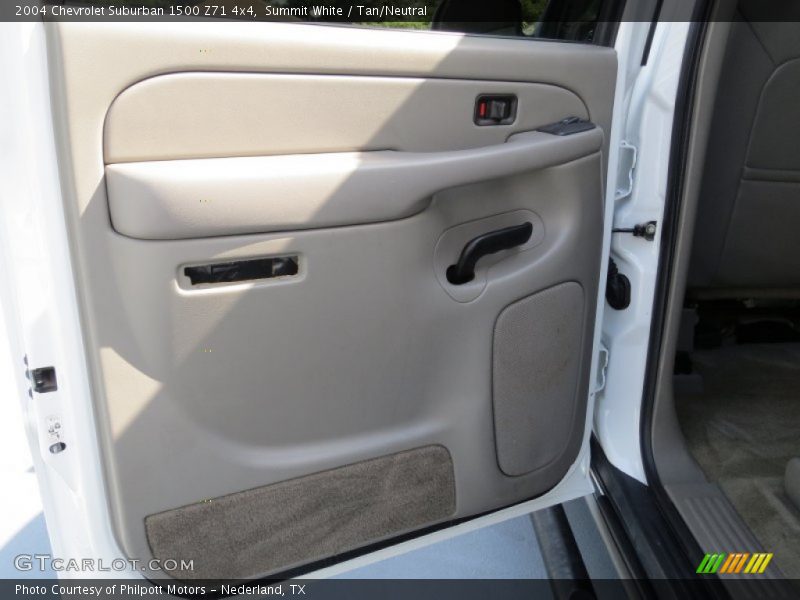 Summit White / Tan/Neutral 2004 Chevrolet Suburban 1500 Z71 4x4