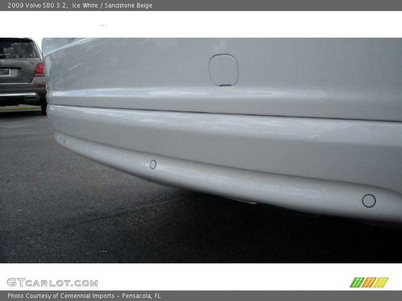 Ice White / Sandstone Beige 2009 Volvo S80 3.2