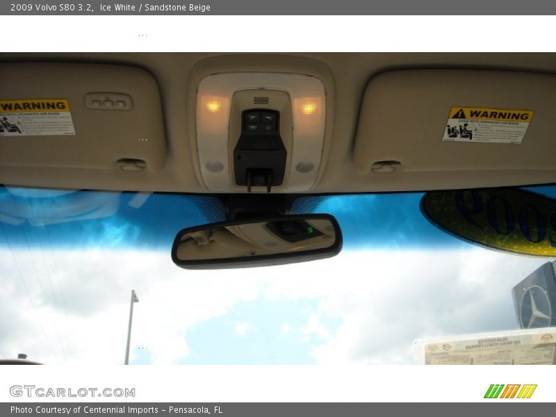 Ice White / Sandstone Beige 2009 Volvo S80 3.2