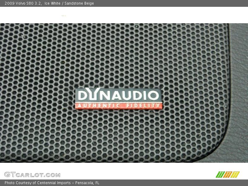 Ice White / Sandstone Beige 2009 Volvo S80 3.2