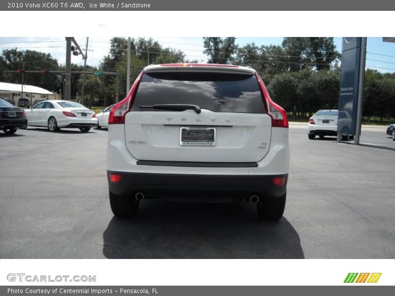 Ice White / Sandstone 2010 Volvo XC60 T6 AWD
