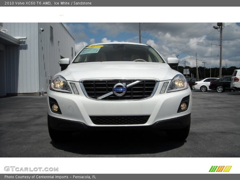 Ice White / Sandstone 2010 Volvo XC60 T6 AWD