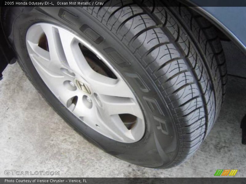 Ocean Mist Metallic / Gray 2005 Honda Odyssey EX-L