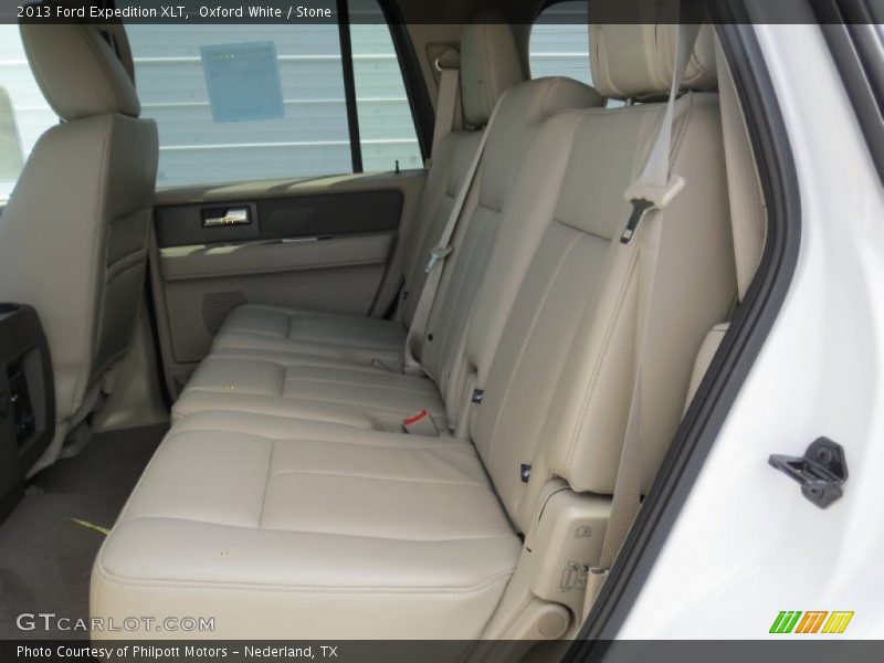  2013 Expedition XLT Stone Interior
