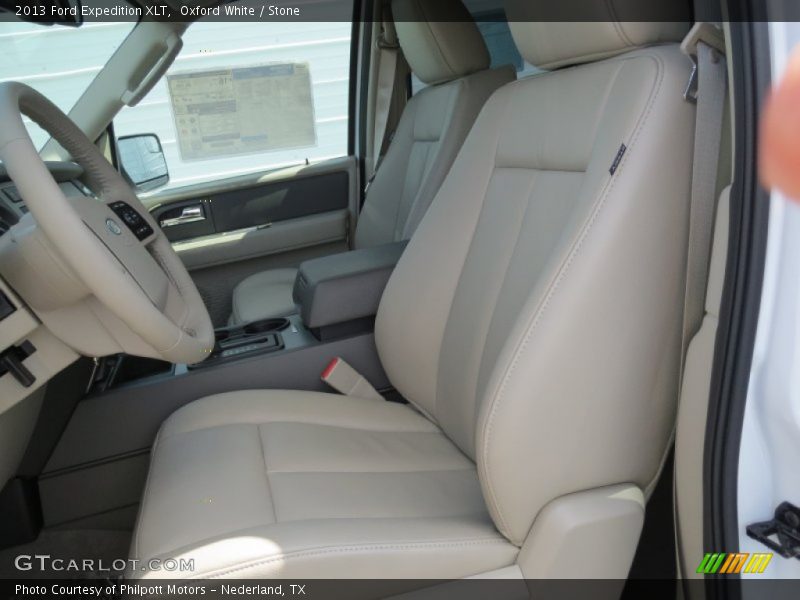  2013 Expedition XLT Stone Interior