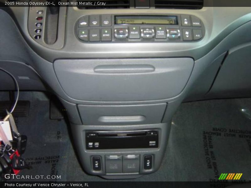 Ocean Mist Metallic / Gray 2005 Honda Odyssey EX-L
