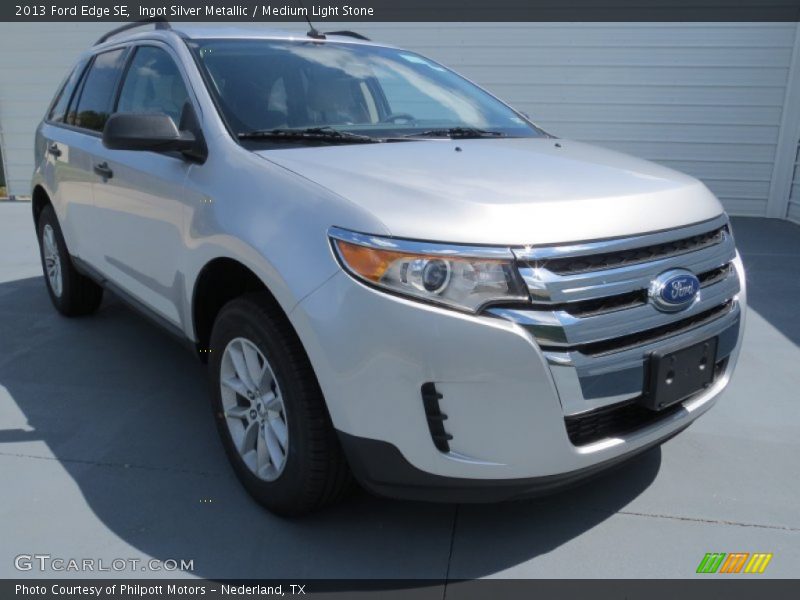 Ingot Silver Metallic / Medium Light Stone 2013 Ford Edge SE
