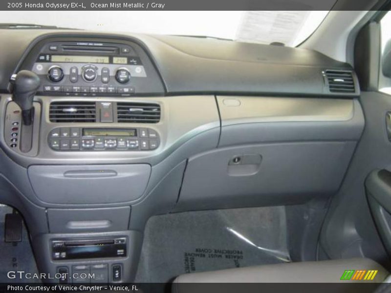 Ocean Mist Metallic / Gray 2005 Honda Odyssey EX-L
