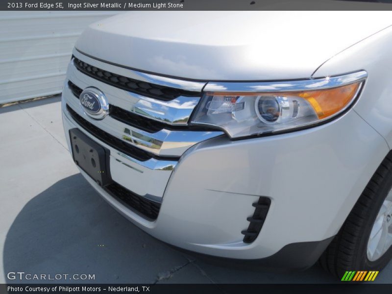 Ingot Silver Metallic / Medium Light Stone 2013 Ford Edge SE