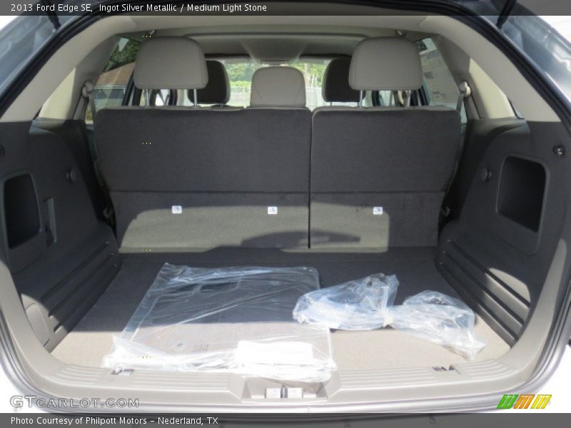 Ingot Silver Metallic / Medium Light Stone 2013 Ford Edge SE