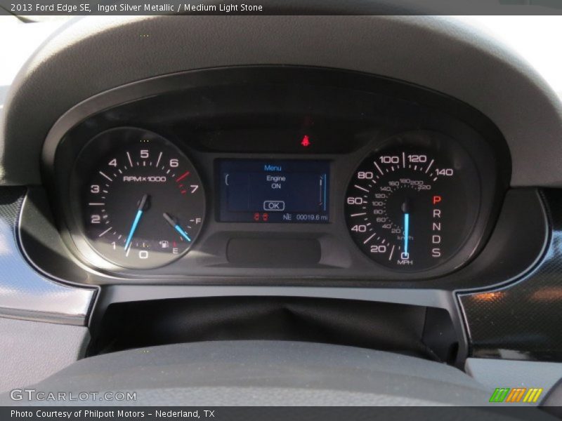 Ingot Silver Metallic / Medium Light Stone 2013 Ford Edge SE