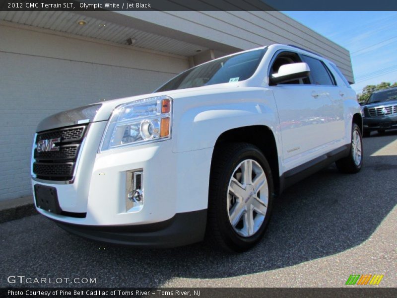 Olympic White / Jet Black 2012 GMC Terrain SLT