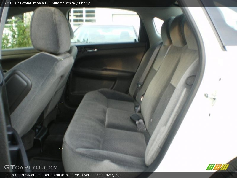 Summit White / Ebony 2011 Chevrolet Impala LS