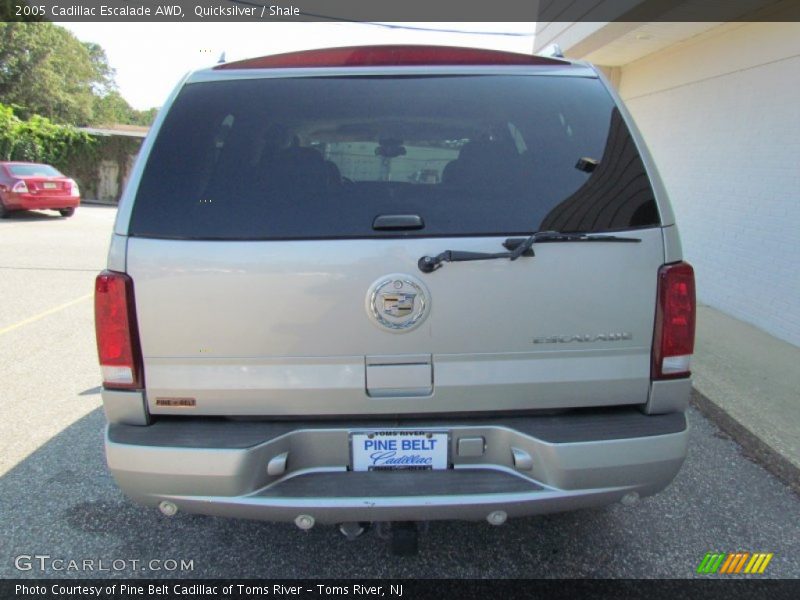Quicksilver / Shale 2005 Cadillac Escalade AWD