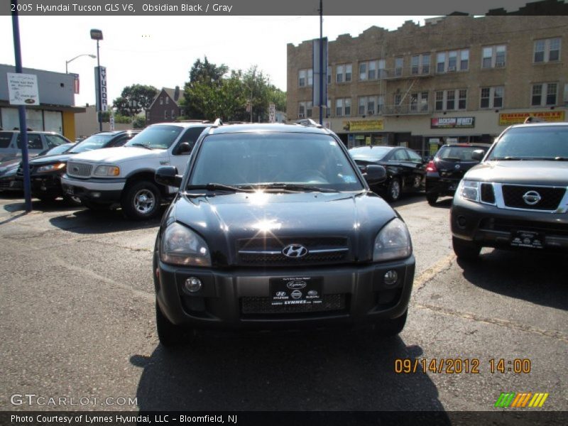 Obsidian Black / Gray 2005 Hyundai Tucson GLS V6