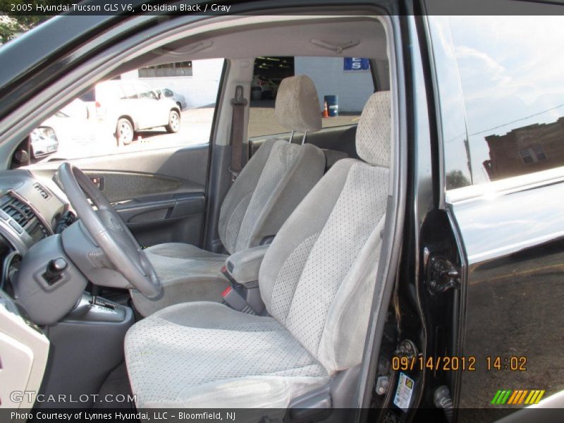 Obsidian Black / Gray 2005 Hyundai Tucson GLS V6