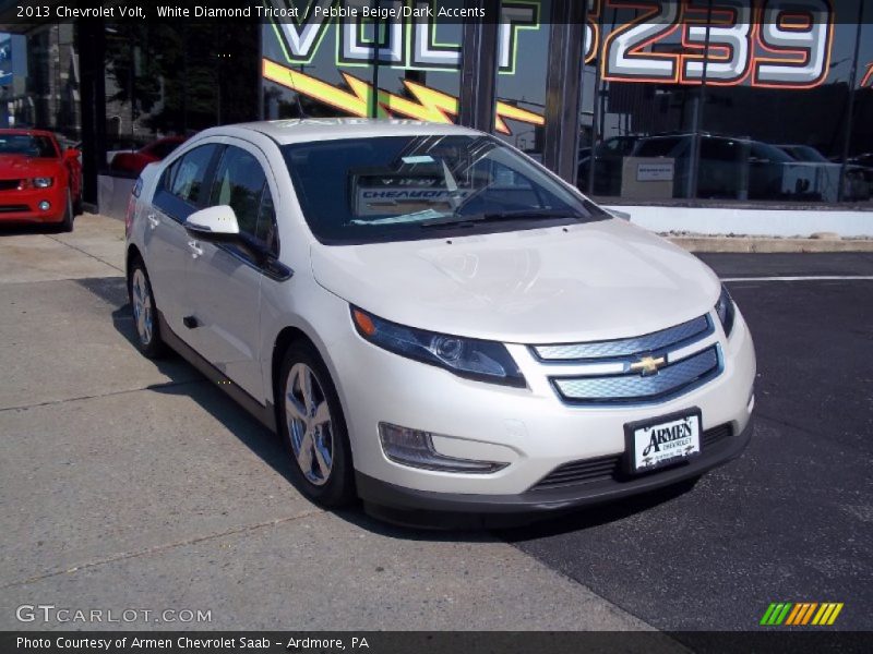 White Diamond Tricoat / Pebble Beige/Dark Accents 2013 Chevrolet Volt