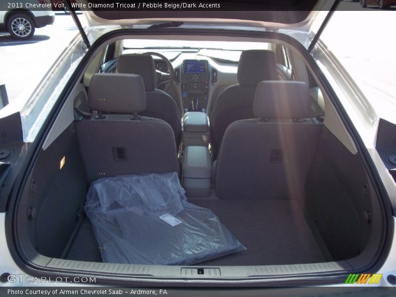 White Diamond Tricoat / Pebble Beige/Dark Accents 2013 Chevrolet Volt