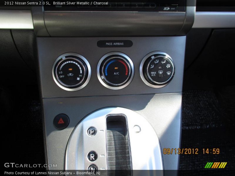Brilliant Silver Metallic / Charcoal 2012 Nissan Sentra 2.0 SL