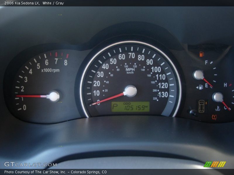 White / Gray 2006 Kia Sedona LX