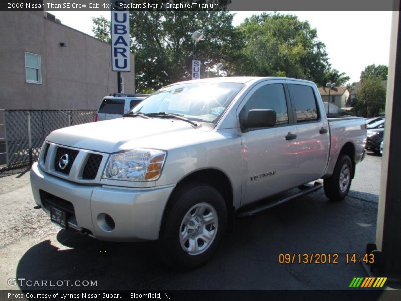 Radiant Silver / Graphite/Titanium 2006 Nissan Titan SE Crew Cab 4x4