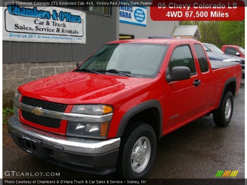 Victory Red / Very Dark Pewter 2005 Chevrolet Colorado Z71 Extended Cab 4x4