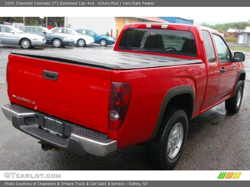 Victory Red / Very Dark Pewter 2005 Chevrolet Colorado Z71 Extended Cab 4x4