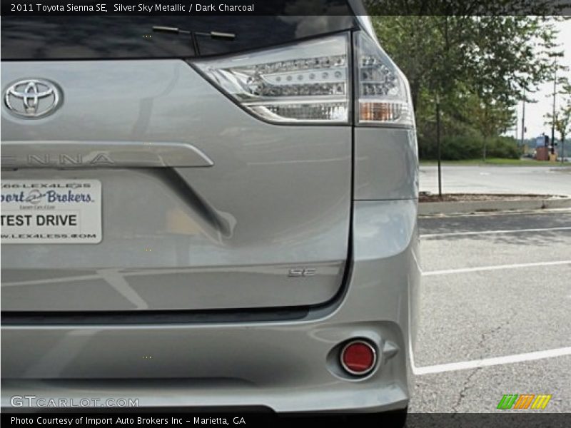 Silver Sky Metallic / Dark Charcoal 2011 Toyota Sienna SE