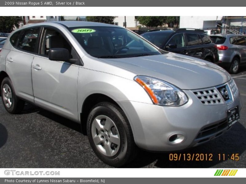 Silver Ice / Black 2009 Nissan Rogue S AWD