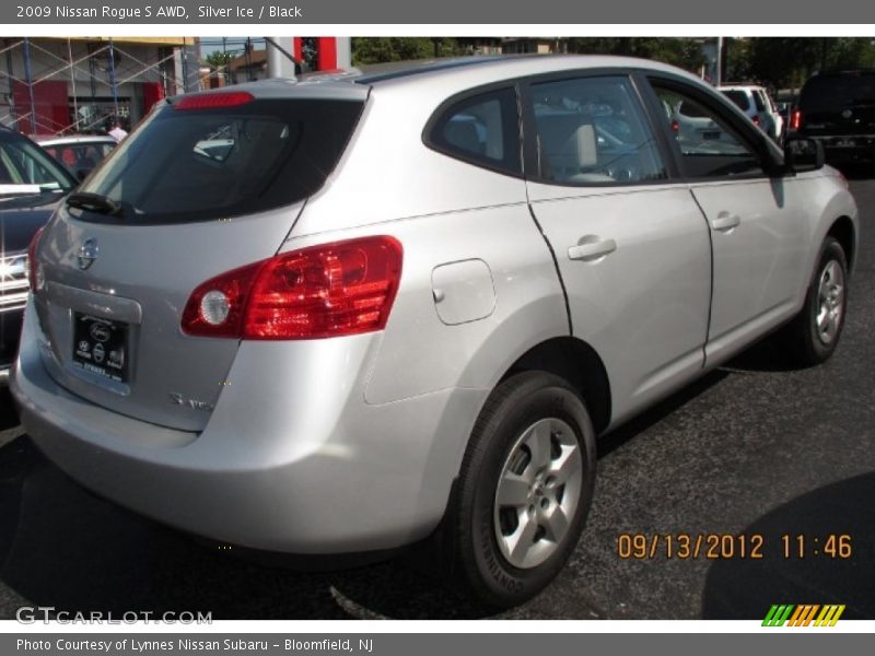 Silver Ice / Black 2009 Nissan Rogue S AWD