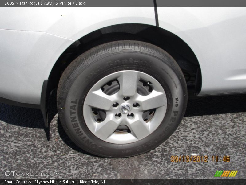 Silver Ice / Black 2009 Nissan Rogue S AWD