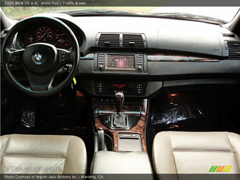 Dashboard of 2005 X5 4.4i