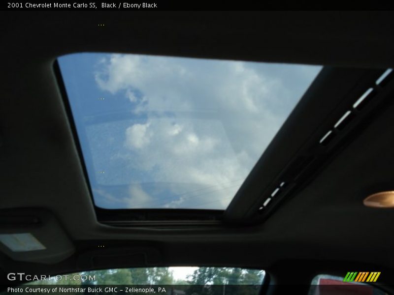 Black / Ebony Black 2001 Chevrolet Monte Carlo SS