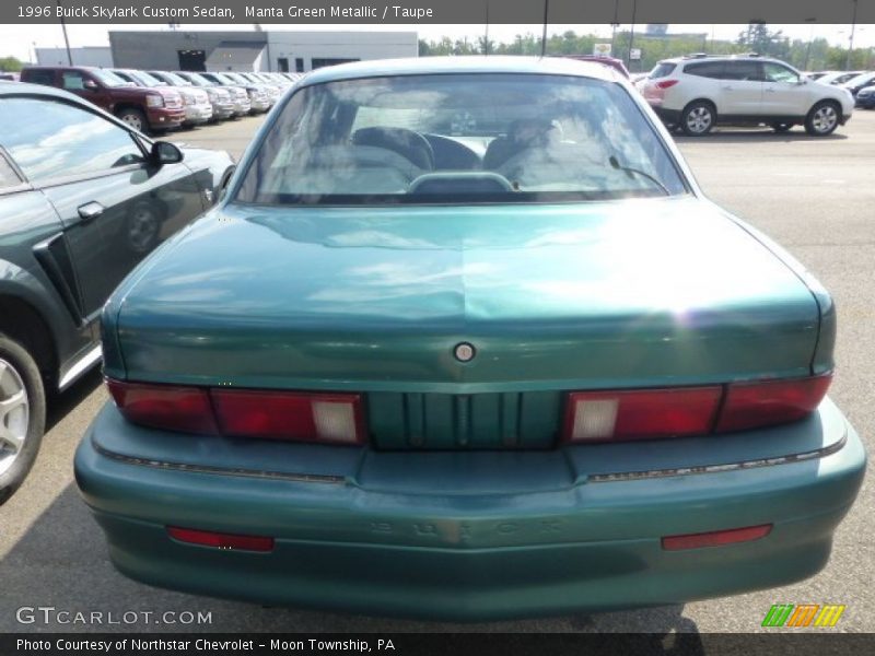 Manta Green Metallic / Taupe 1996 Buick Skylark Custom Sedan