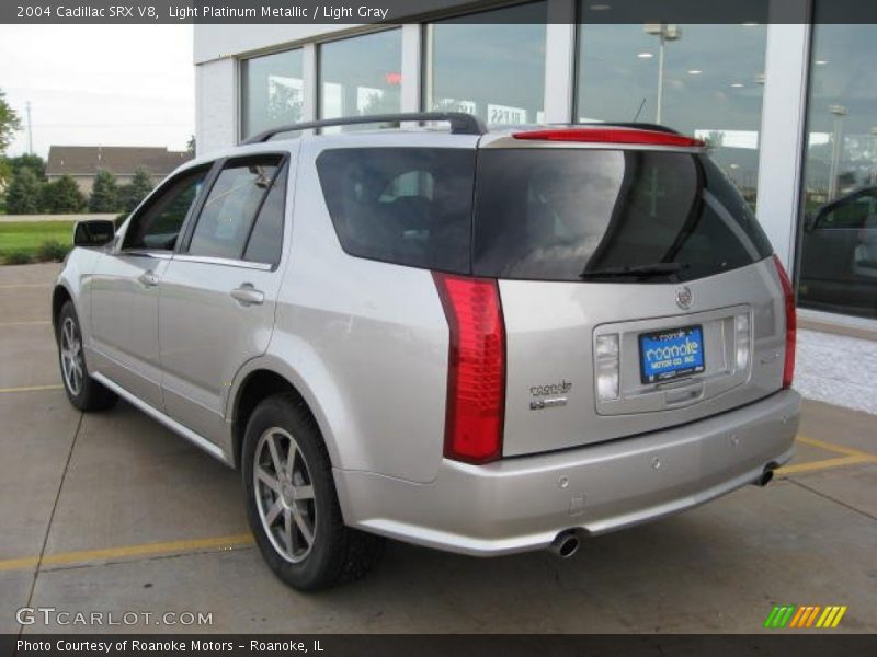 Light Platinum Metallic / Light Gray 2004 Cadillac SRX V8