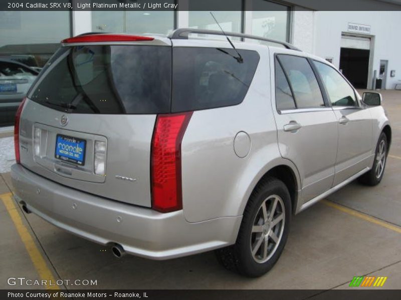 Light Platinum Metallic / Light Gray 2004 Cadillac SRX V8