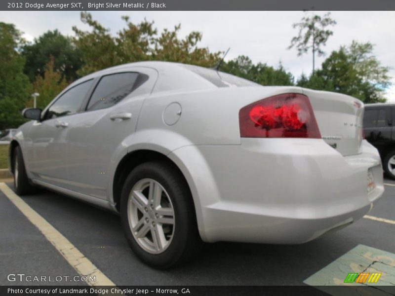 Bright Silver Metallic / Black 2012 Dodge Avenger SXT