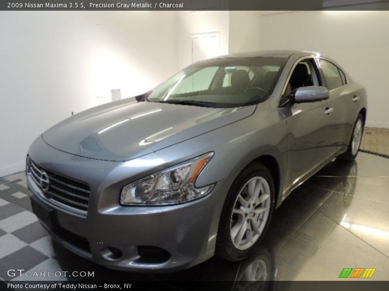 Precision Gray Metallic / Charcoal 2009 Nissan Maxima 3.5 S